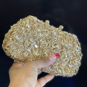 exquisite-hand-purse