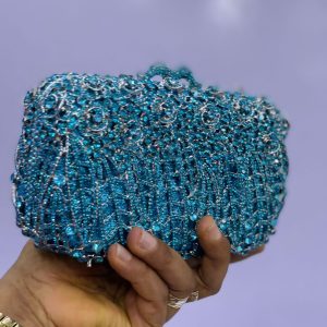 exquisite-hand-purse